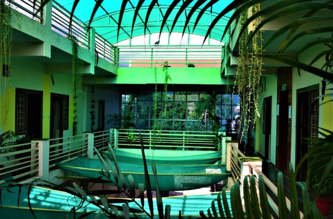 Hotel Atrium Inn Ришикеш Экстерьер фото